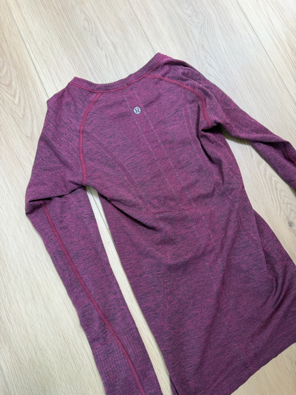 lululemon Long Sleeve Seamless Top - Heathered Plum/Berry